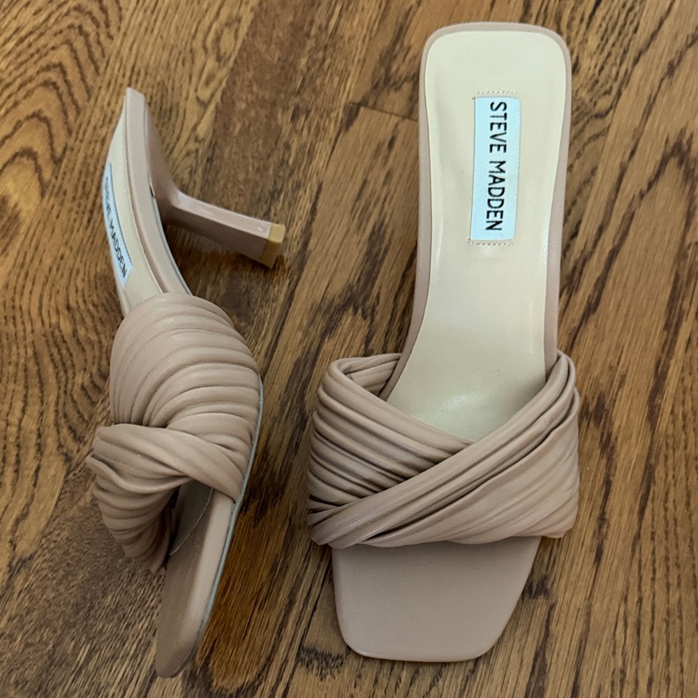 Steve Madden Blush Knotted Strap Square-Toe Mules